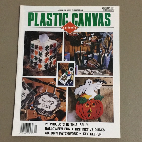 5 Plastic Canvas pattern books - Picture 2 of 12